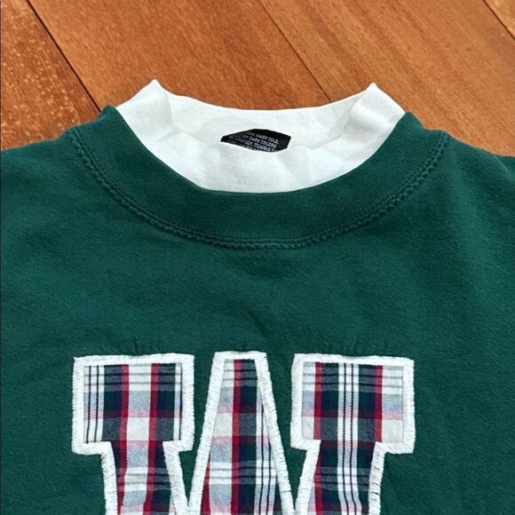 Garment Graphic Vintage Wisconsin Green Crewneck Patch Sweatshirt size XL - Picture 3 of 10